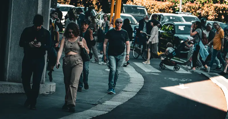 Crossing at the corner